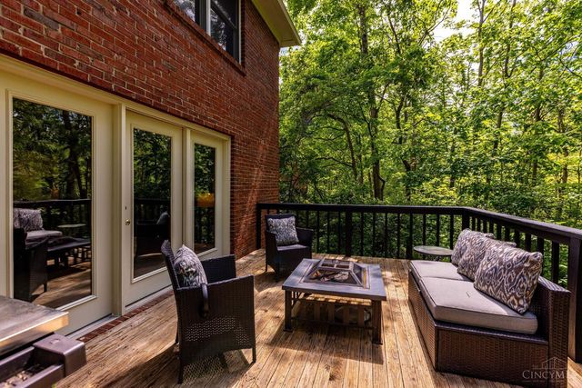 9761 Berry Hill Drive, West Chester, OH 45241