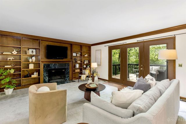 9761 Berry Hill Drive, West Chester, OH 45241