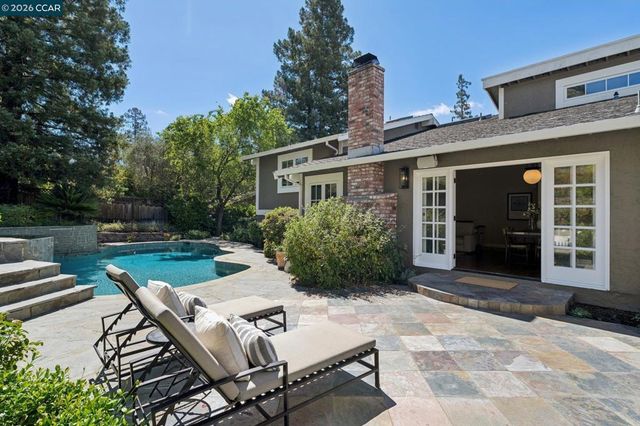 1718 Rockspring Place, Walnut Creek, CA 94596