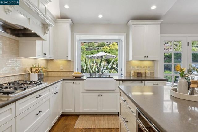 1718 Rockspring Place, Walnut Creek, CA 94596