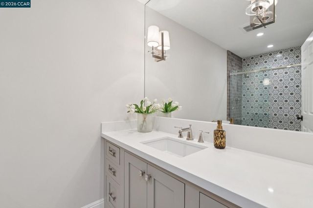 1718 Rockspring Place, Walnut Creek, CA 94596