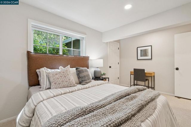 1718 Rockspring Place, Walnut Creek, CA 94596