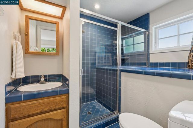 1718 Rockspring Place, Walnut Creek, CA 94596