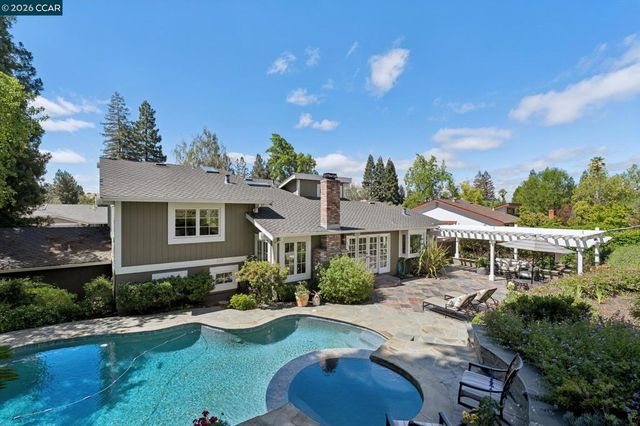 1718 Rockspring Place, Walnut Creek, CA 94596