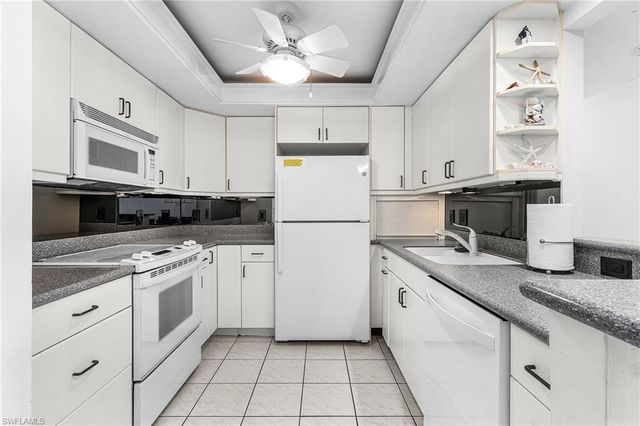 380 Seaview CT # 908, Marco Island, FL 34145