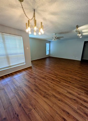 10650 Steppington Drive 116, Dallas, TX 75230