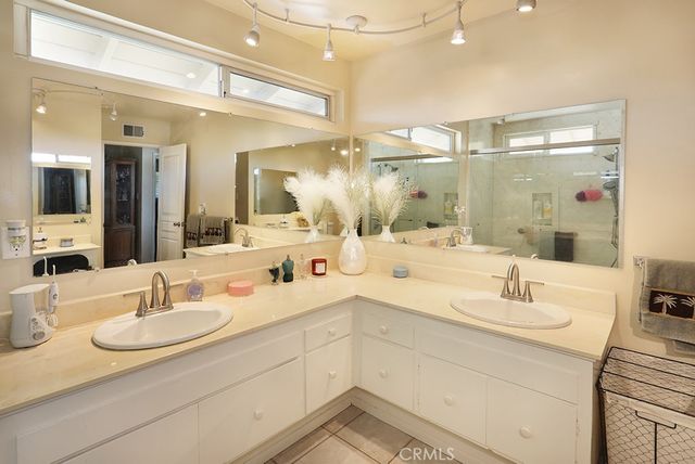 700 E Taft 22, Orange, CA 92865