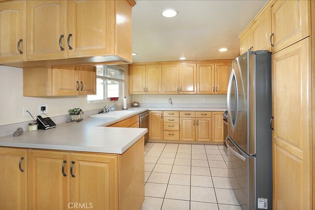 700 E Taft 22, Orange, CA 92865