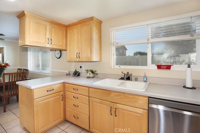 700 E Taft 22, Orange, CA 92865