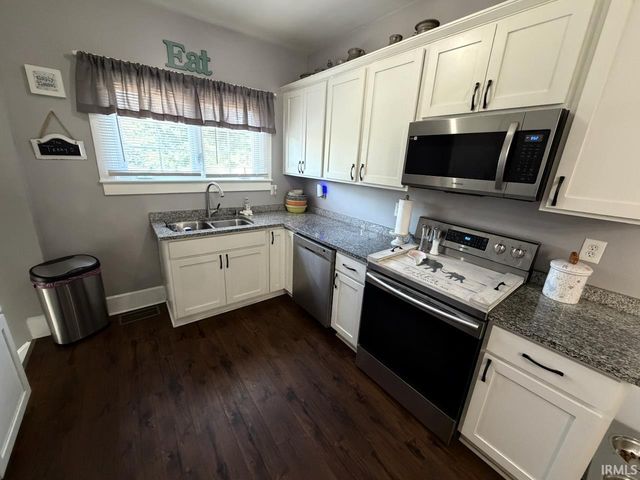752 S Englewood Avenue, Evansville, IN 47714
