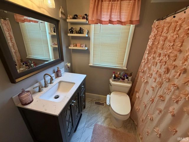 752 S Englewood Avenue, Evansville, IN 47714