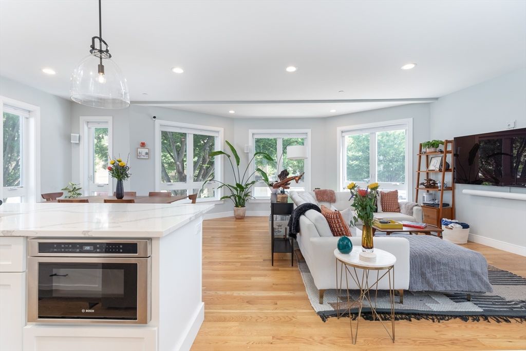 3305-3309 Washington St 201, Boston, MA 02130