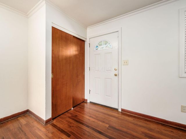 1140 Eastfield Road, Worthington, OH 43085