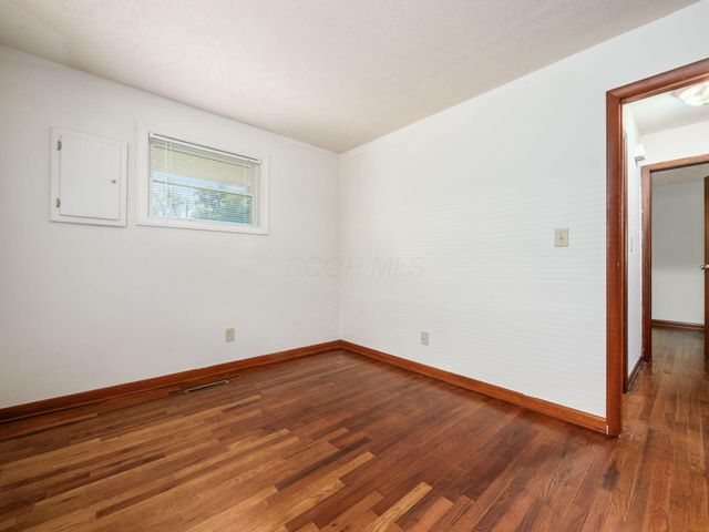 1140 Eastfield Road, Worthington, OH 43085