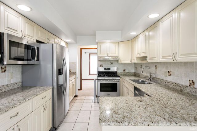 52103 Conestoga Court, Granger, IN 46530