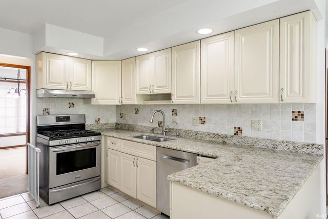 52103 Conestoga Court, Granger, IN 46530