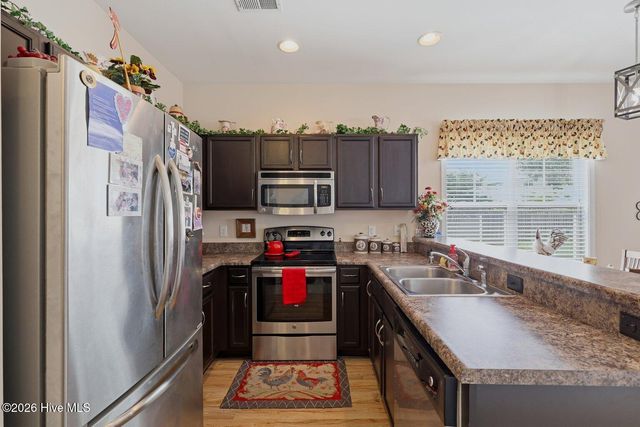 4655 Andros Lane, Wilmington, NC 28412
