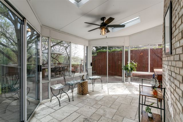 2718 Hidden Lake Drive, Grapevine, TX 76051