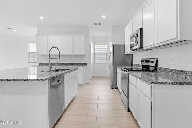 2856 W Seaver Avenue, Apache Junction, AZ 85120