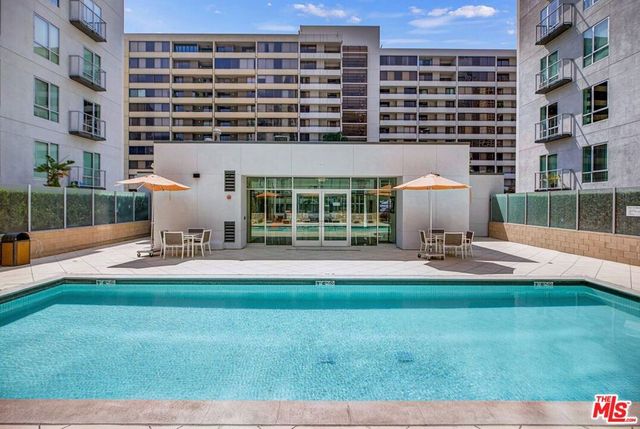 645 W 9th Street 740, Los Angeles, CA 90015