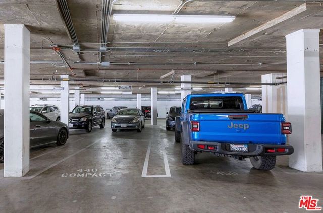 645 W 9th Street 740, Los Angeles, CA 90015