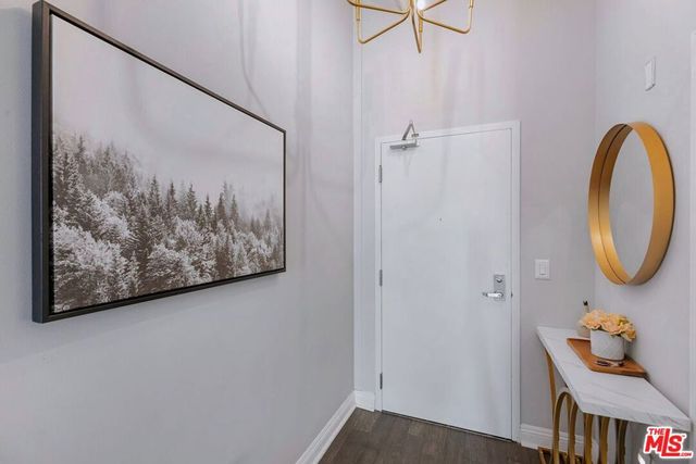 645 W 9th Street 740, Los Angeles, CA 90015