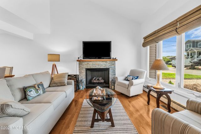157 Royal Drive, Brick, NJ 08723