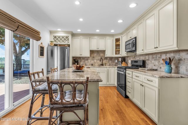 157 Royal Drive, Brick, NJ 08723