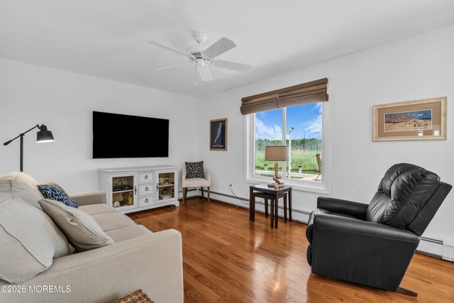 157 Royal Drive, Brick, NJ 08723