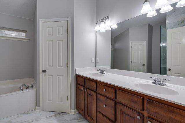 5443 MILTON RIDGE DR, Arlington, TN 38002