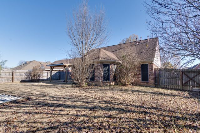 5443 MILTON RIDGE DR, Arlington, TN 38002