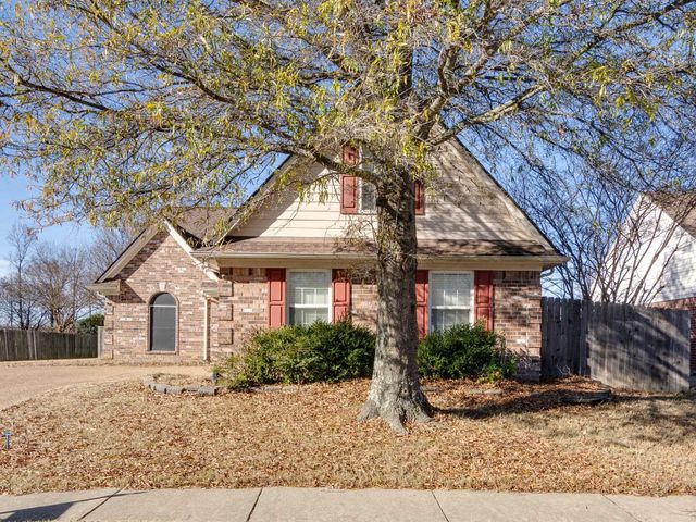 5443 MILTON RIDGE DR, Arlington, TN 38002