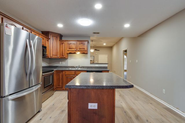 5443 MILTON RIDGE DR, Arlington, TN 38002