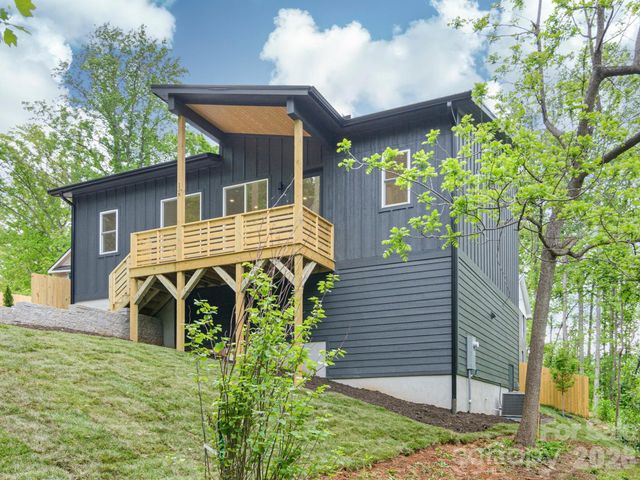 116 Shady Oak Drive, Asheville, NC 28803