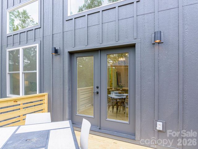 116 Shady Oak Drive, Asheville, NC 28803