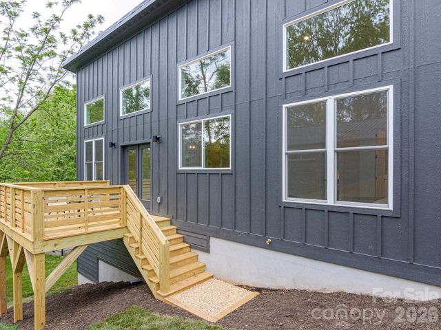116 Shady Oak Drive, Asheville, NC 28803