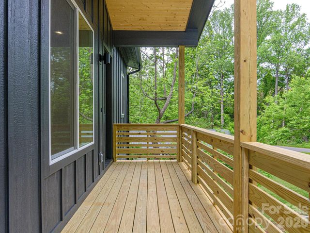 116 Shady Oak Drive, Asheville, NC 28803