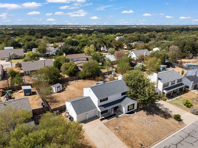 1706 Lime Rock DR, Round Rock, TX 78681