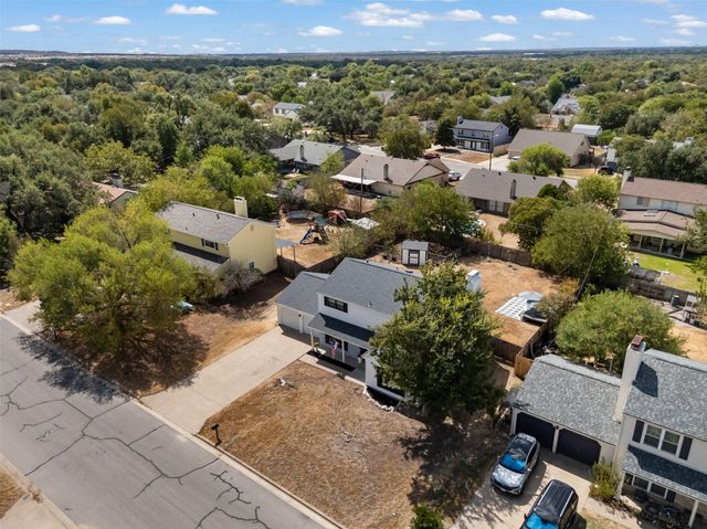 1706 Lime Rock DR, Round Rock, TX 78681