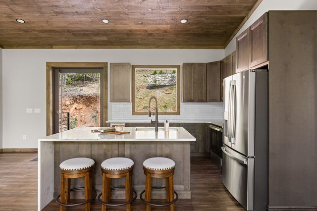 148 Brookwood Drive, Blue Ridge, GA 30513