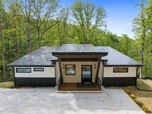 148 Brookwood Drive, Blue Ridge, GA 30513