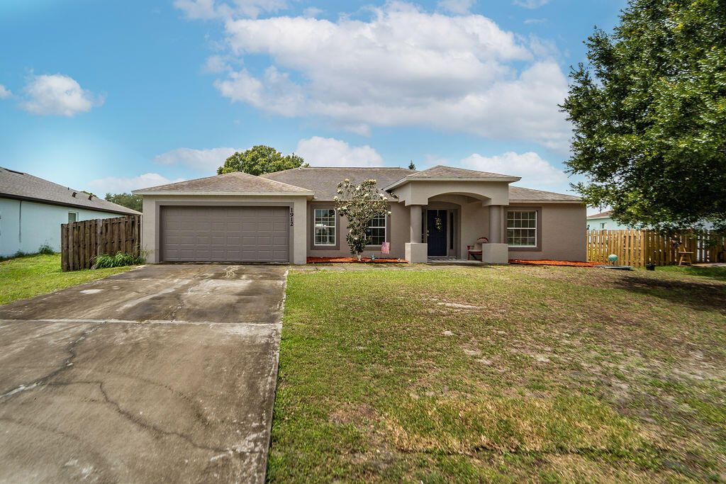 1912 SW Sunglow Street, Port St. Lucie, Port St Lucie, FL 34953