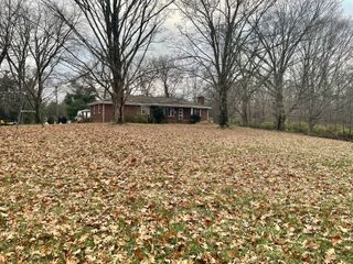 704 Edmondson Pike, Brentwood, TN 37027
