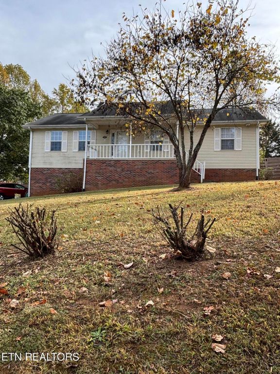 862 Hinkle Estates Drive, Seymour, TN 37865