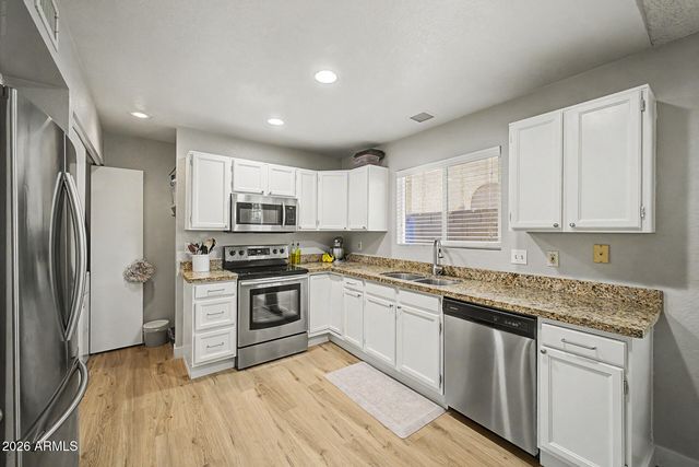 4054 E CONTESSA Street, Mesa, AZ 85205