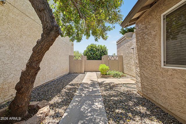 4054 E CONTESSA Street, Mesa, AZ 85205