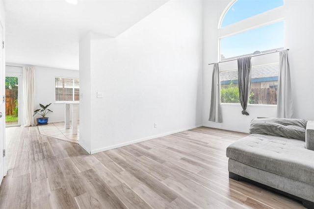 8421 Morning Skye Way, Antelope, CA 95843