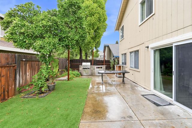 8421 Morning Skye Way, Antelope, CA 95843