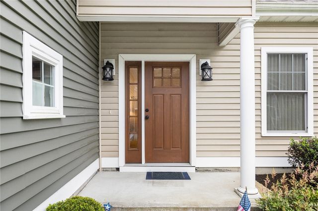 5 Fairway Drive, Smithfield, RI 02917