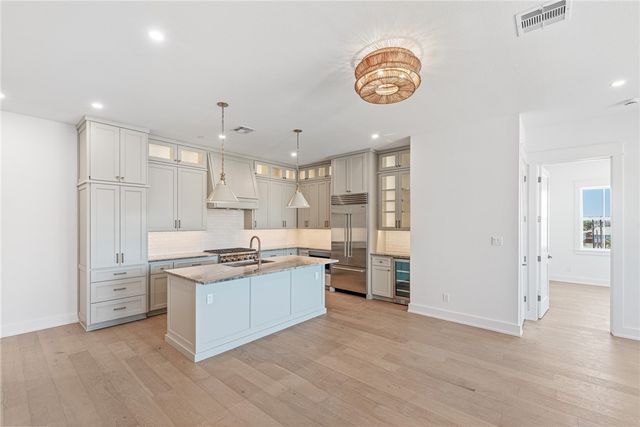 136 W Cotter Ave 9, Port Aransas, TX 78373